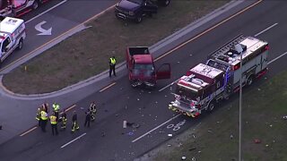 Mulberry crash leaves 2 dead, 6 injured, authorities say