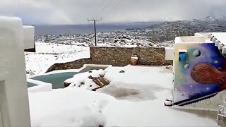 Super rare snowfall occurs in Mykonos, Greece