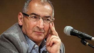 Sadegh Zibakalam's speech about corruption in Iran