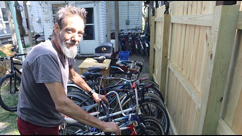 After stage 4 cancer diagnosis, Milwaukee man returns to his passion of fixing bicycles
