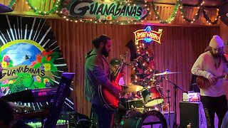 Tasty Vibrations at Guanabanas