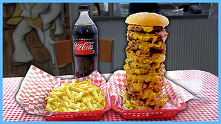 Only 1 Person Has Finished This “American Dream” Bacon Cheeseburger Challenge!