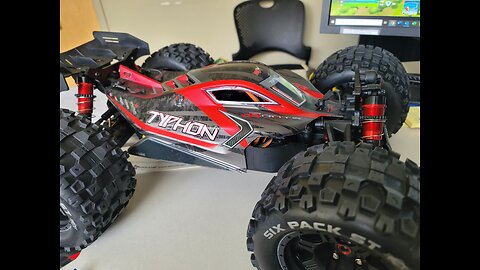 Arrma Typhon 6s Truggy Bashing