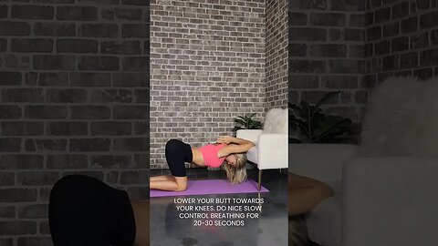 Stretch Your Full Back In Seconds #backstretch #yoga #backstretching #yogawheel #heartopener #move