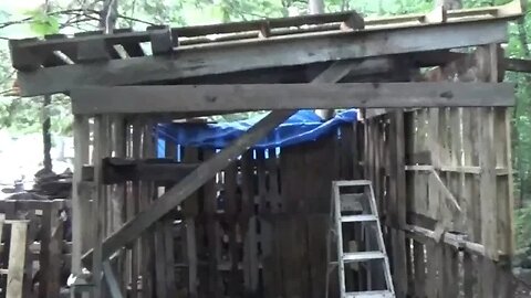 Built A Goat House Entirely With Free Pallets & Scrap Wood