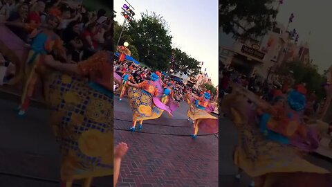 Coco dance troupe in Magic Happens #disneyland #magichappens #parade #mainstreetusa