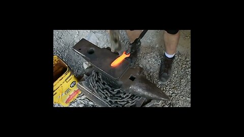 forging a ring knife push dagger from a wrench #knifemaking #bladesmithing