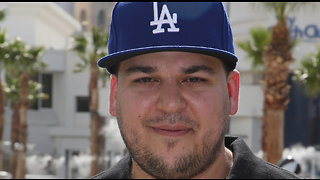 Rob Kardashian BRIBED TO Lose Weight For KUWTK!