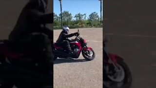 16ft U-Turns On A Suzuki M109R B.O.S.S.