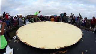 새로운 세계신기록 : 플로리다에서 구운 거대 라임파이