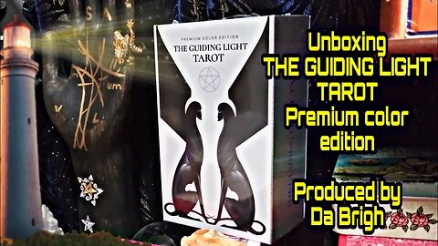 THE GUIDING LIGHT TAROT unboxing superb cardstock Lynda TarotFaithKeeper psychic tarot card reader