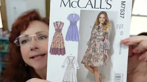 Sewing McCalls 7537 fitted peasant style dress