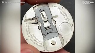 Un artisan réalise une pièce de monnaie au "cœur battant"