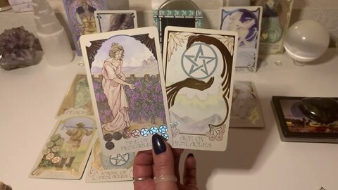 Taurus ♉️ Eat, Drink, and be Merry! 🍀 March Tarot & Oracle Reading from Sedona. 🌞🏜