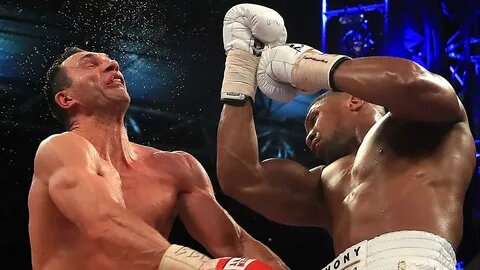 🥊 Punches That SHOCKED The Boxing World! Knockout Power 💥