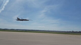 Blue Angels F18 High Speed Pass (+ F16 and Fat Albert)