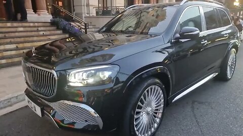 Custom Rolls Royce Cullinan or Maybach GLs600? [4k 60p]