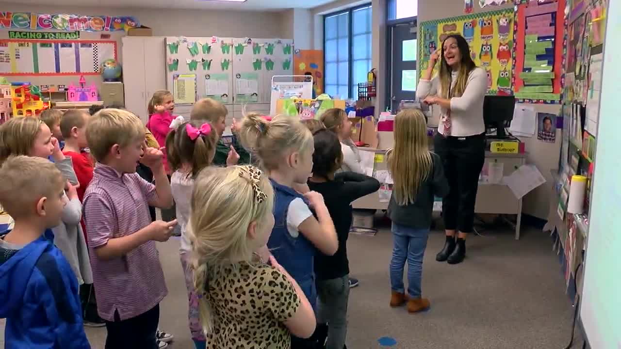 La escuela primaria de Lawrenceburg se enfoca en enseñarle español a sus estudiantes