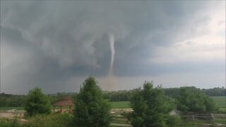 Widespread damage in Ontario as tornadoes sweep across province