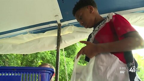 'It's just fun to see God change lives': Kansas City-area ministry mentors inner city teens through basketball