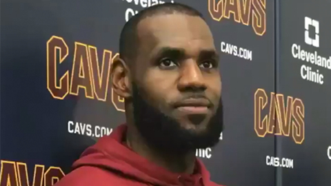LeBron James REACTS to Dwyane Wade Joining the Cavs