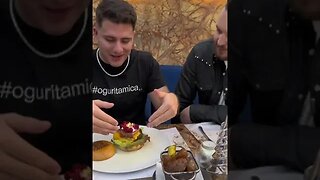 CUM ARATA CEL MAI PREMIUM BURGER DIN ROMANIA #oguritamica #mancaciosul #mancare