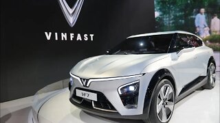 NEW Vinfast VF7 and Electric Vehicles Unveiled at CES 2022