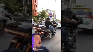 Moto com Rodinha pode?