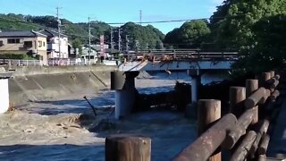 Apocalypse In Japan! Footage of Typhoon Talas Terrible Floods! Storm Hits Shizuoka