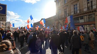 Manifestation, marche pour la paix au départ de Port Royal à Paris le 26/02/2023 - Vidéo 11