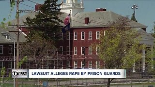 N.Y. prison guards raped female prisoners and jail officials covered it up, lawsuit alleges