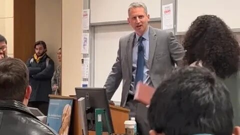Stanford Law Students Shout Down Conservative Judge