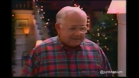 Wendy's Dave Thomas Christmas Commercial "Big Bacon Classic Combo" 1993 Commercial (90s ad)