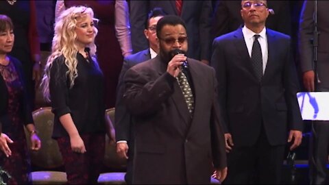 "Take Up Your Cross" sung by the Brooklyn Tabernacle Choir