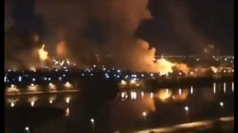 Russian forces begin indiscriminately bombing civilians in Kiev. Thousand of women & children killed