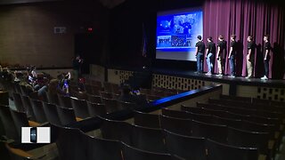Marinette Army recruits sworn in from space