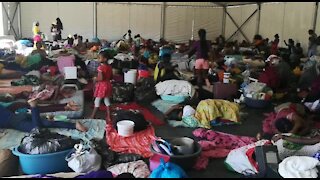 WATCH: Cape refugees in middle of De Lille, City squabble over ablution facilities (TEW)