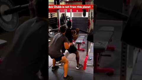 Nick Chubb squatting the whole gym #fitness #athlete #shorts #nickchubb