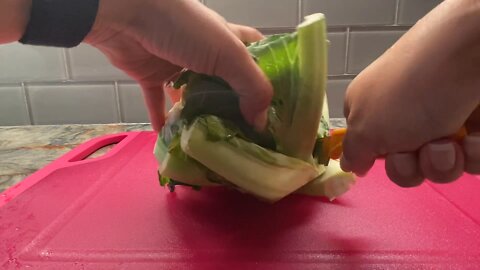 How to cut cauliflower into florets