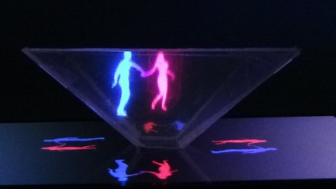 Amazing 3D Hologram Using Any Smartphone!