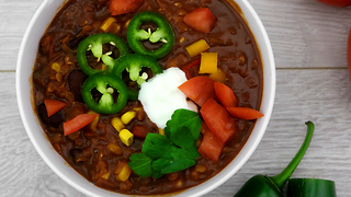 Vegan lentil chili recipe