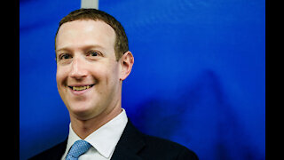 Mark Zuckerberg criticises Apple over privacy update