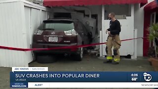 SUV Driver slams into La Jolla diner