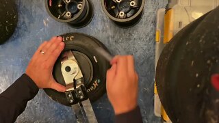 Removing Kart Tire - Scissor tool