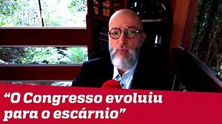 #JosiasDeSouza: Governo se associou à indignidade e o Congresso evoluiu para o escárnio