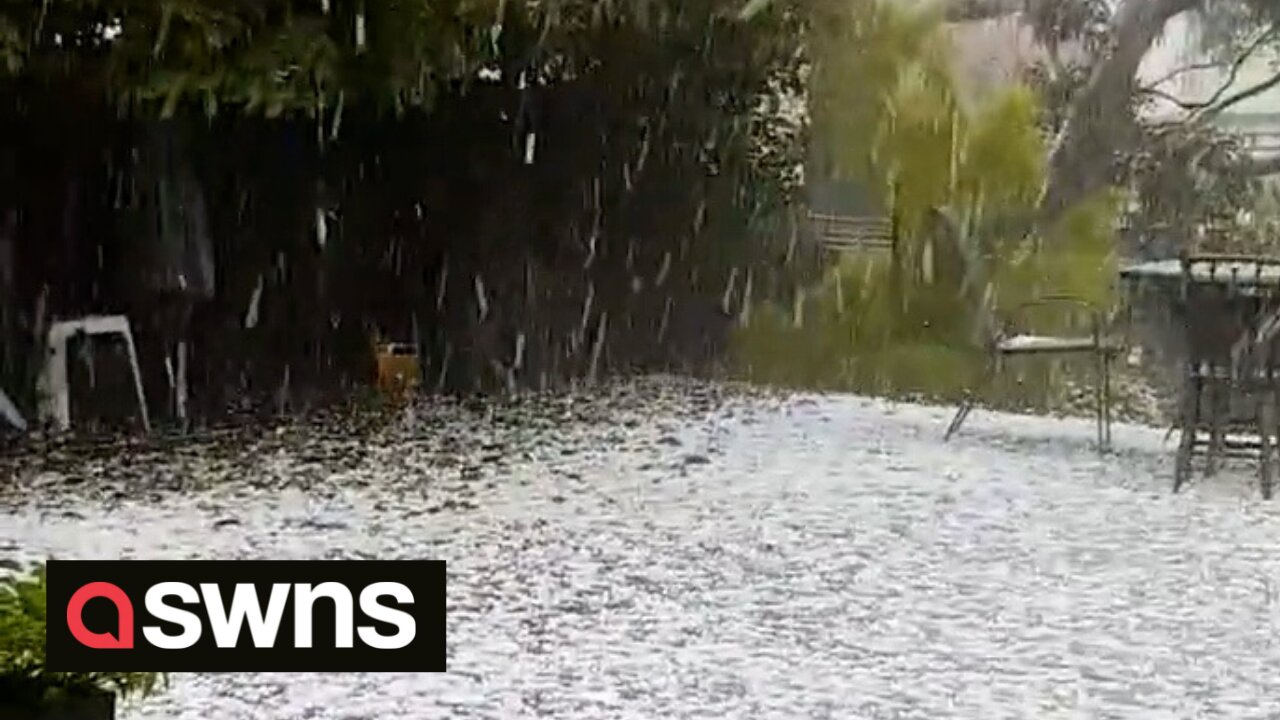 Melbourne hit with severe storms, causing heavy rainfall and hail on ...