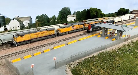 Union Pacific Ops Train MELNP Part II - Model Train Layout Built for Operations & Realism. S2019E36