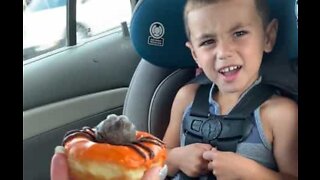 Mom scares son with spider donut