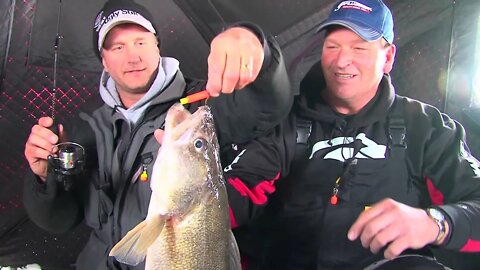 MidWest Outdoors TV Show #1555 - Lake Erie walleye on ice with Venom Floats.
