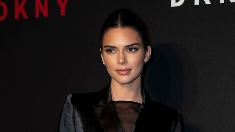 Slideshow tribute to Kendall Jenner.